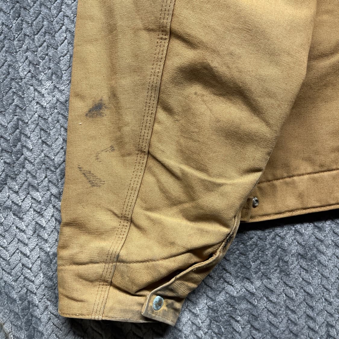 칼하트 J01 디트로이트 자켓 브라운 상품이미지8