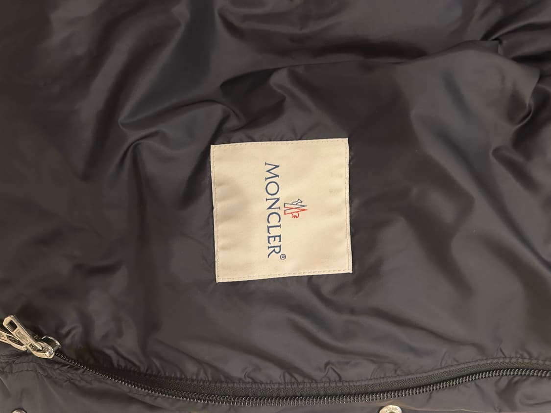 몽클레르 빌카트 베스트 4사이즈 상품이미지4