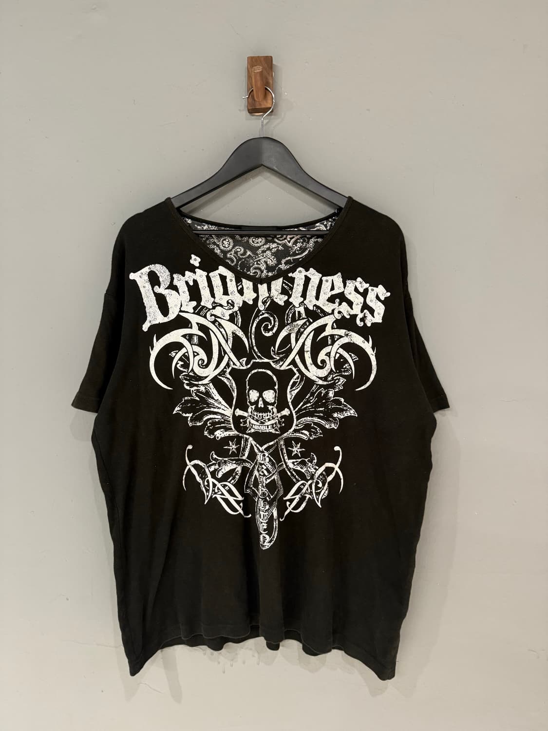 punk printing detail v-neck top 상품이미지5