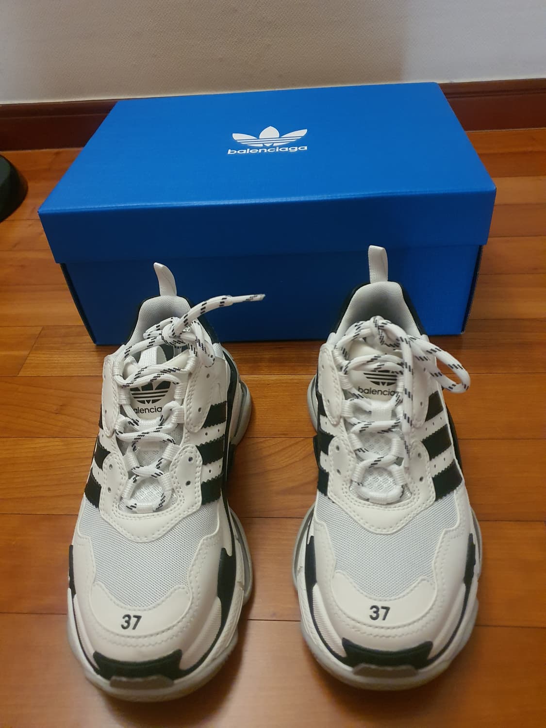 발렌시아가  아디다스 트리플S 37사이즈 상품이미지1