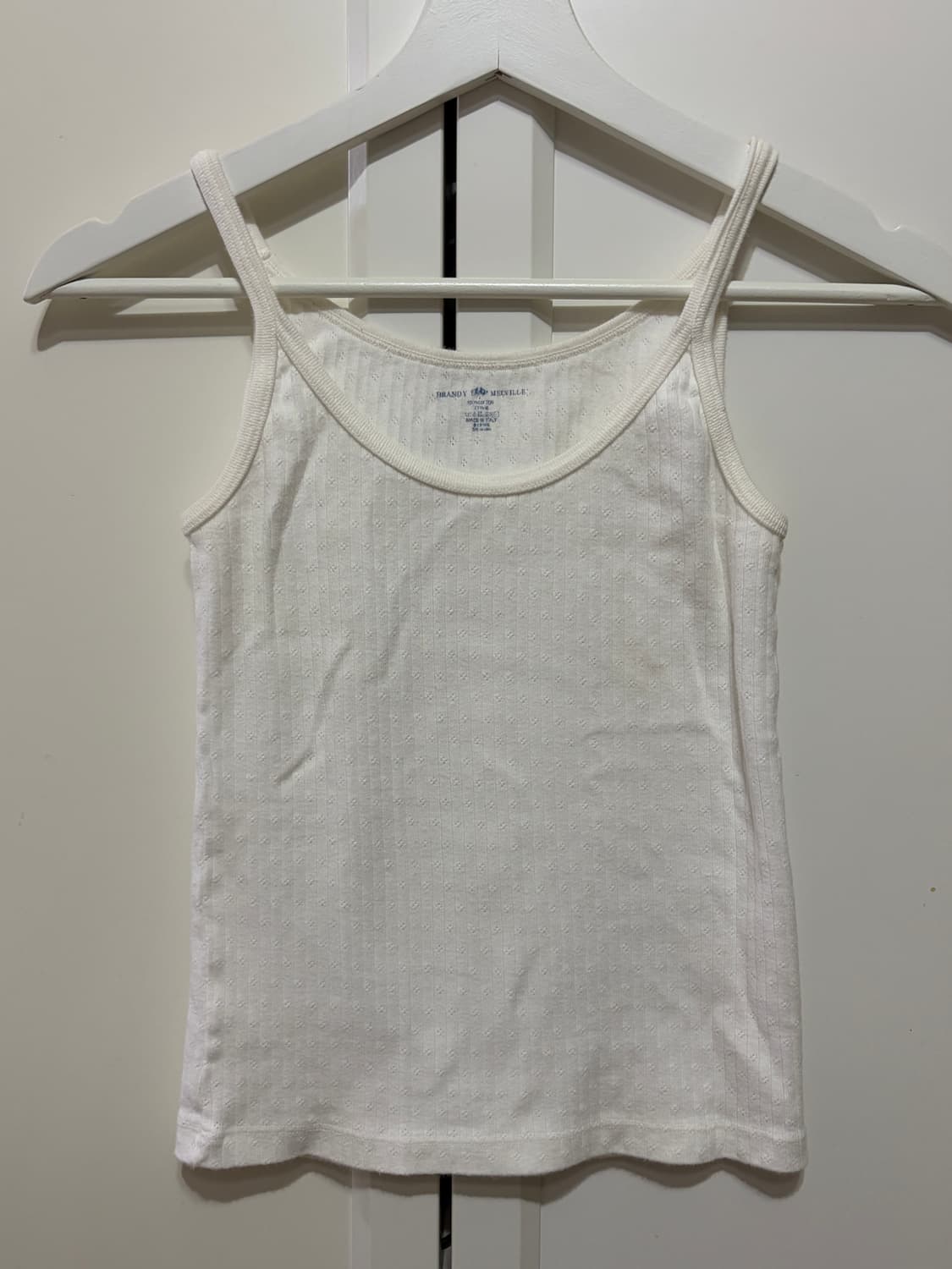 브랜디멜빌 화이트 펀칭 슬리브리스 상품이미지1