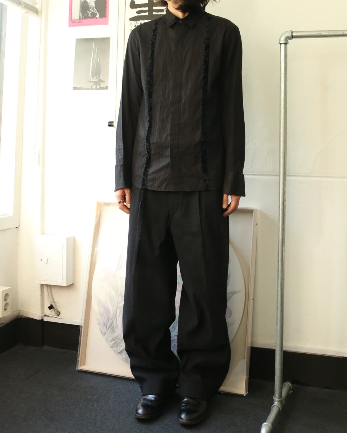 캐서린 햄넷 런던 블랙 셔츠 상품이미지3