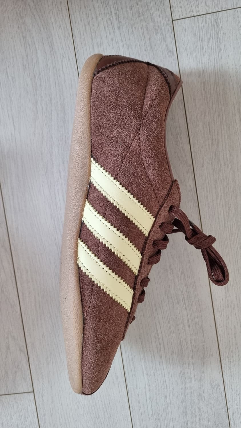 아디다스 도쿄 브라운 옐로우 240 상품이미지2