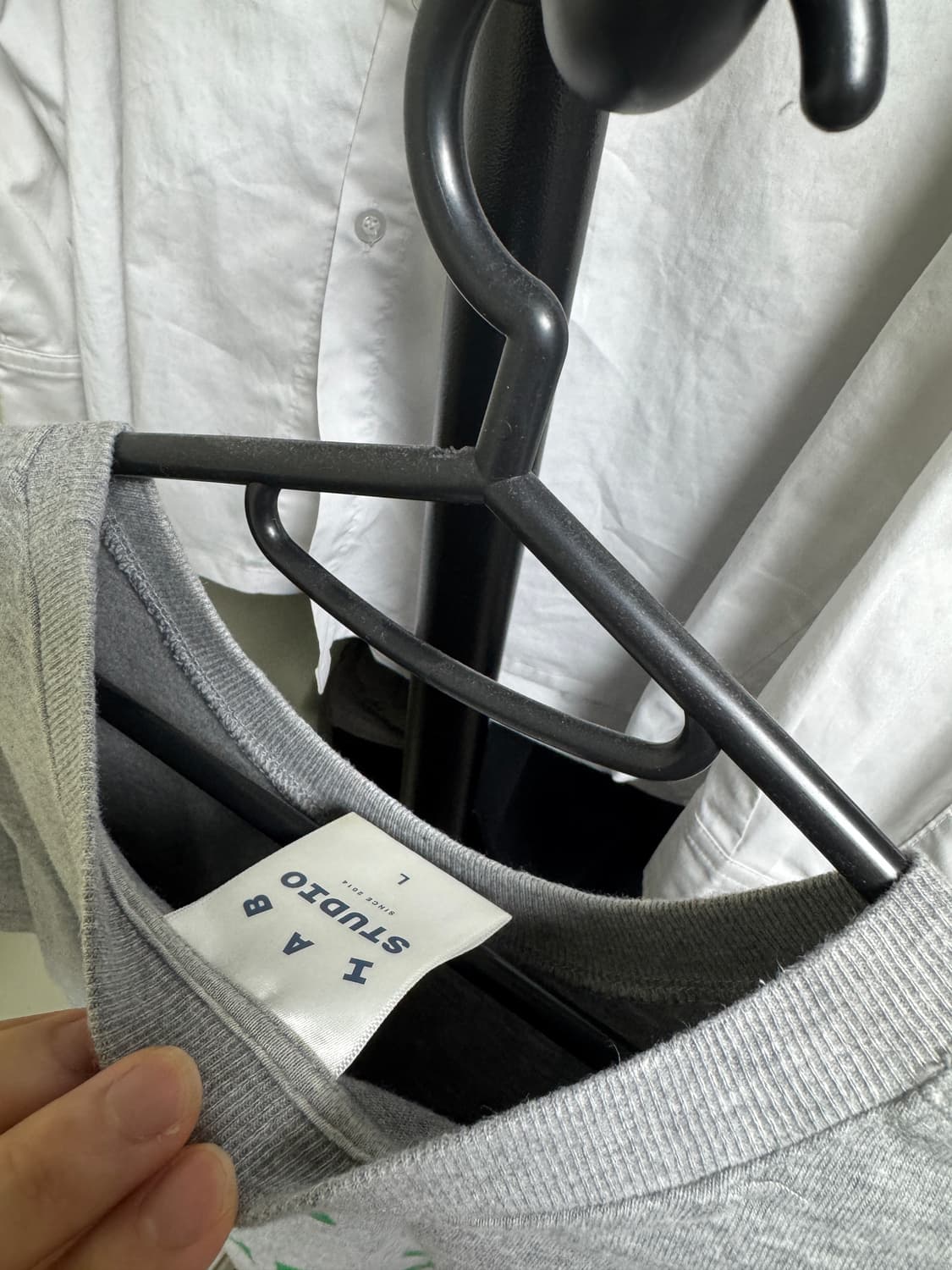 아이앱 스튜디오 반팔티 상품이미지3