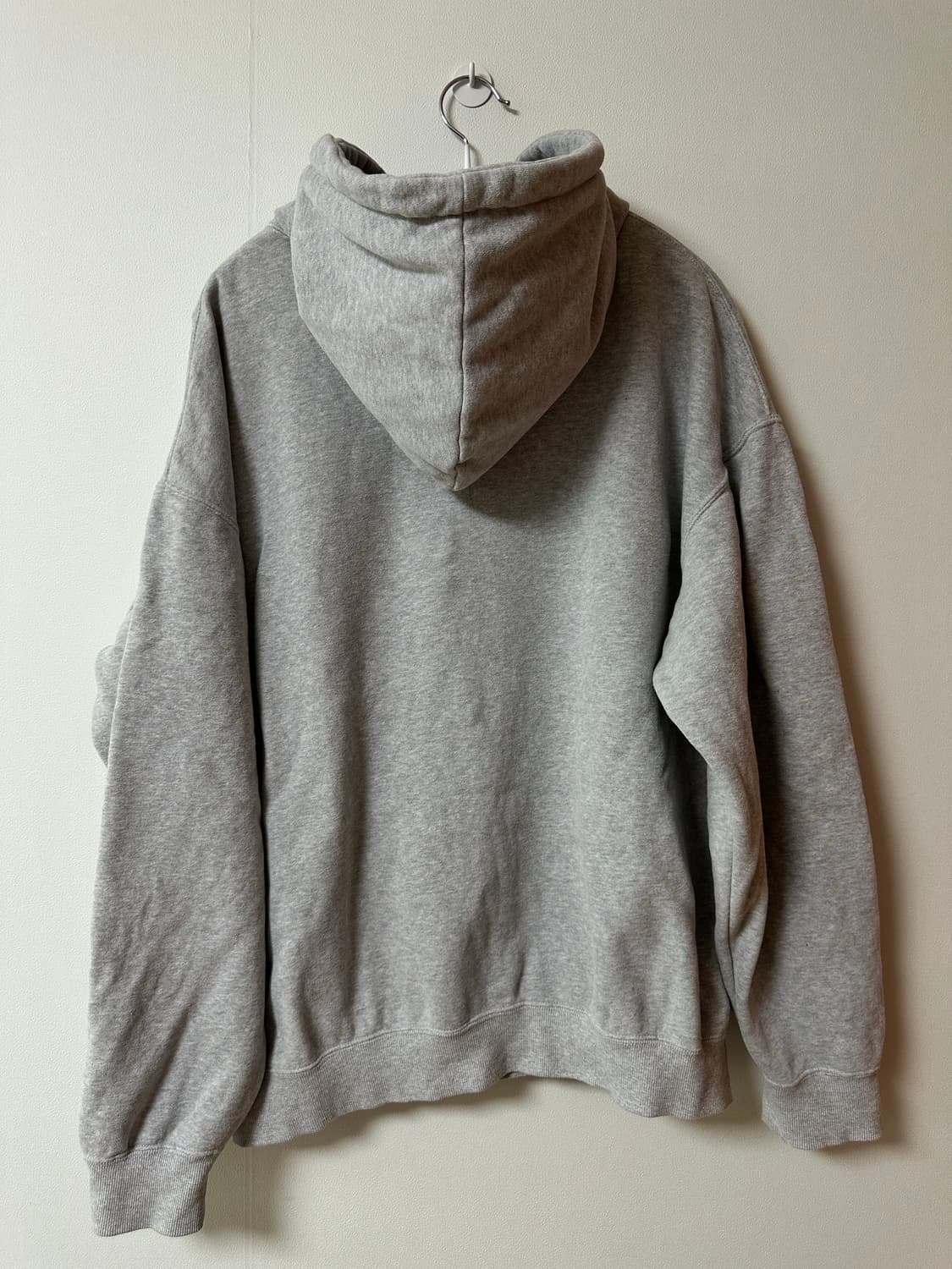 [L] 더뮤지엄비지터 스프레이드 후드 (초판) 상품이미지2