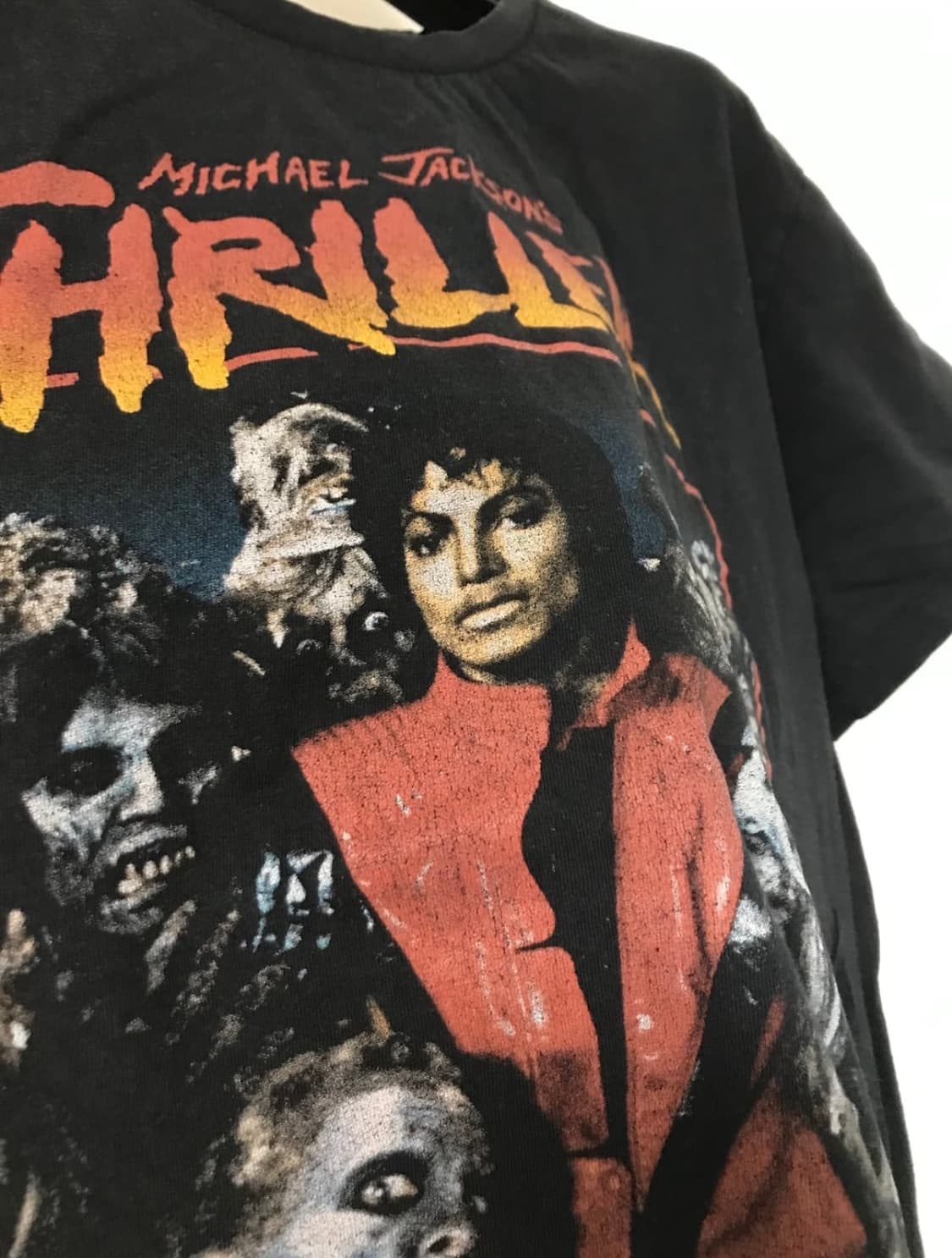 MICHAEL JACKSON'S Thriller T-Shirt 상품이미지3