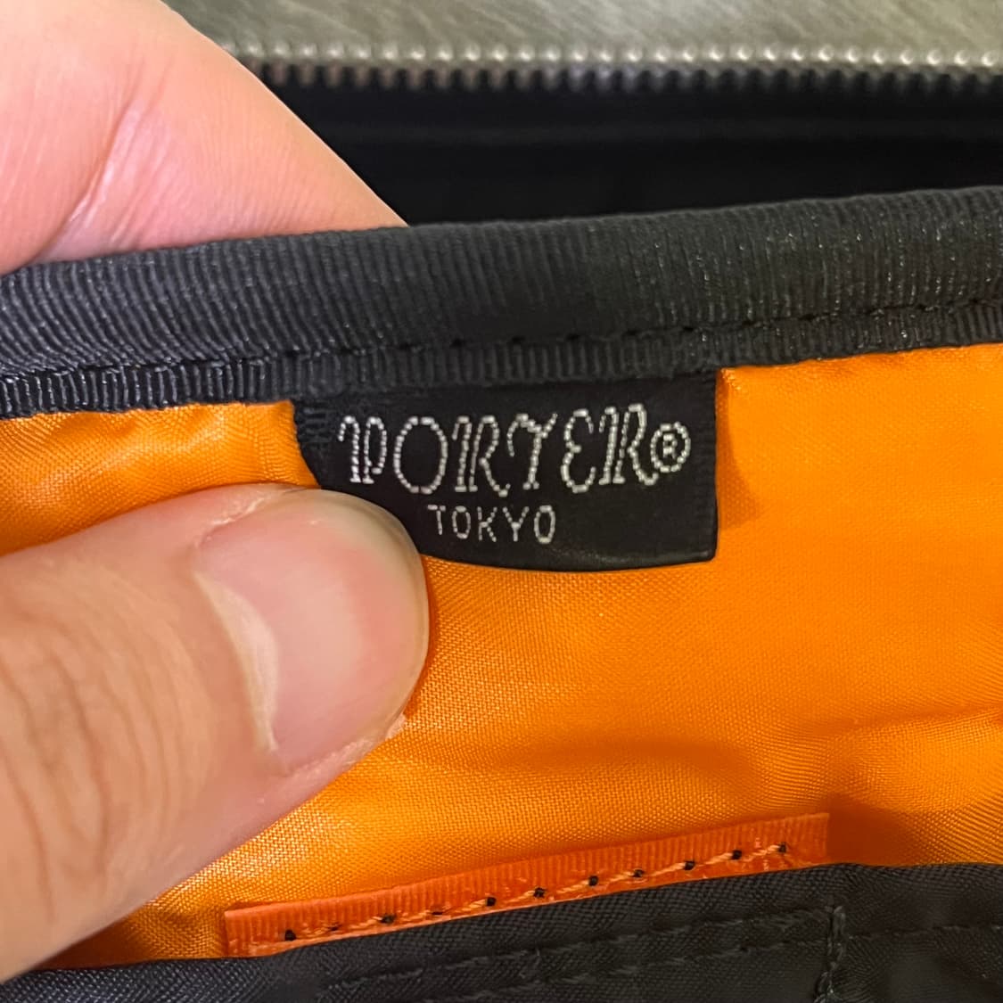 [신형]porter 요시다 포터 뉴탱커 숄더백 블랙 상품이미지8