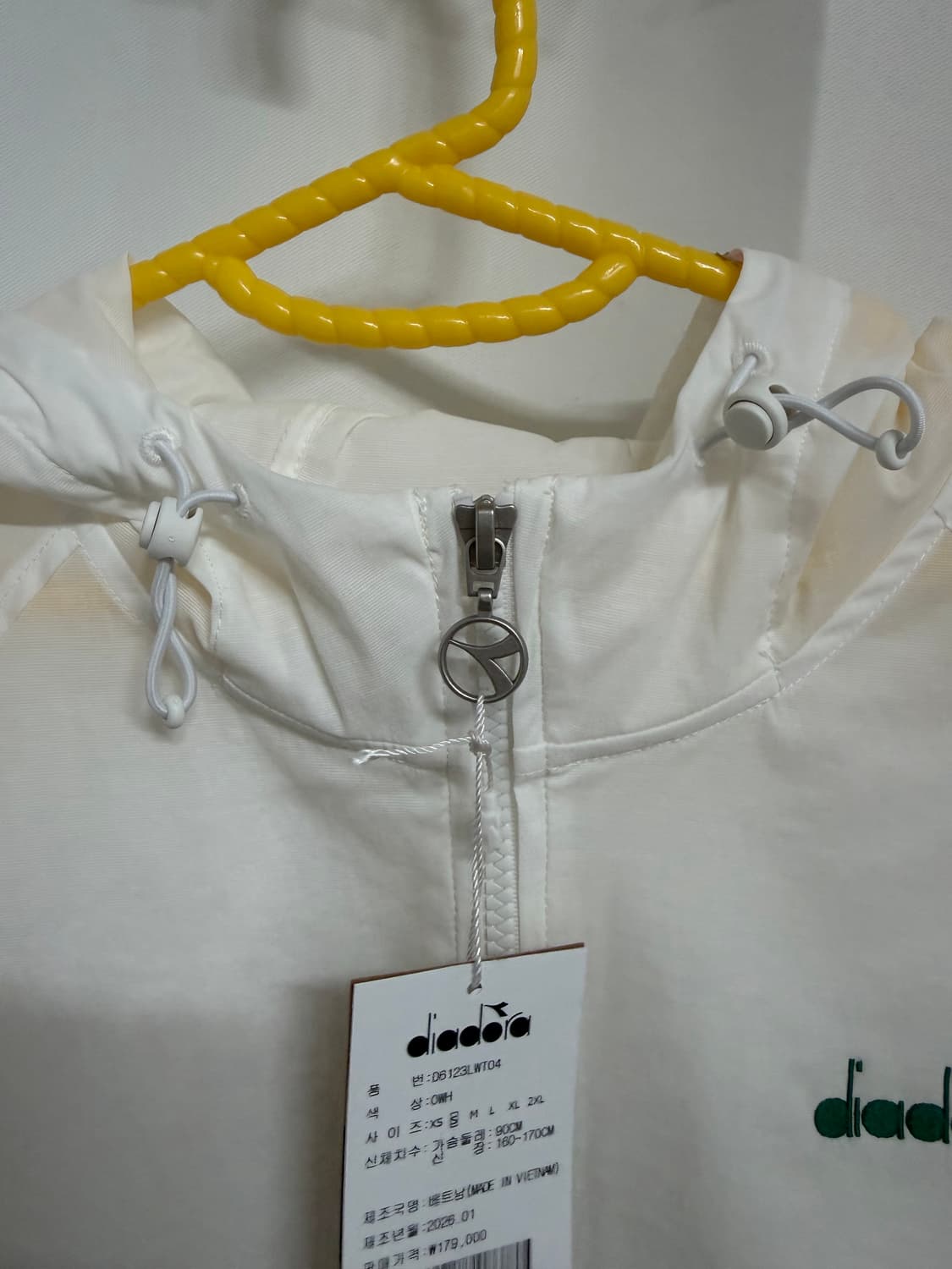 디아도라 벤토 후드자켓 (새상품)  상품이미지6