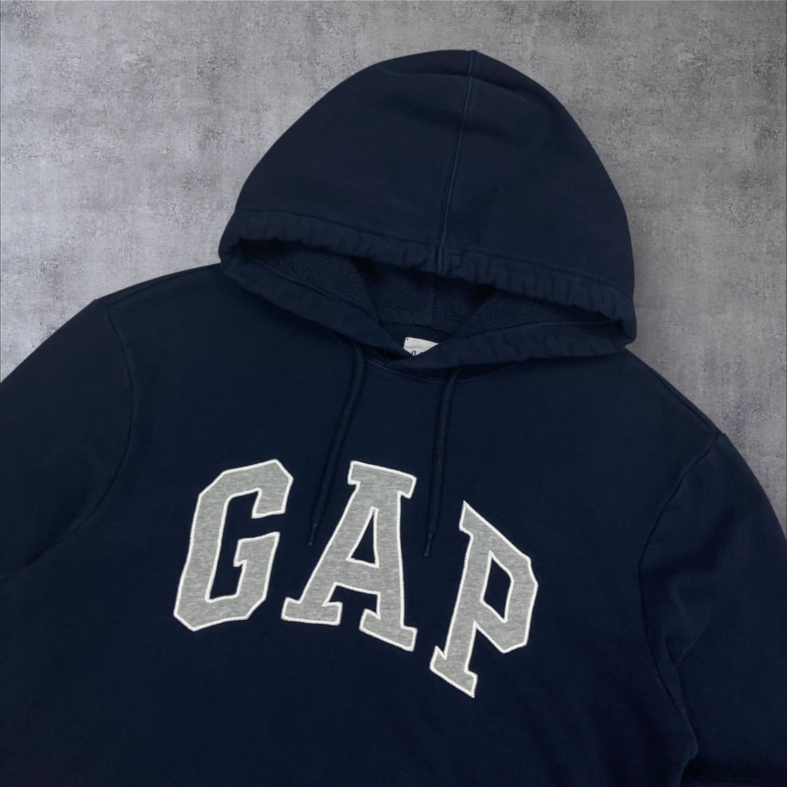 GAP 네이비 컬러 스펠아웃 빅로고 후드티 상품이미지2