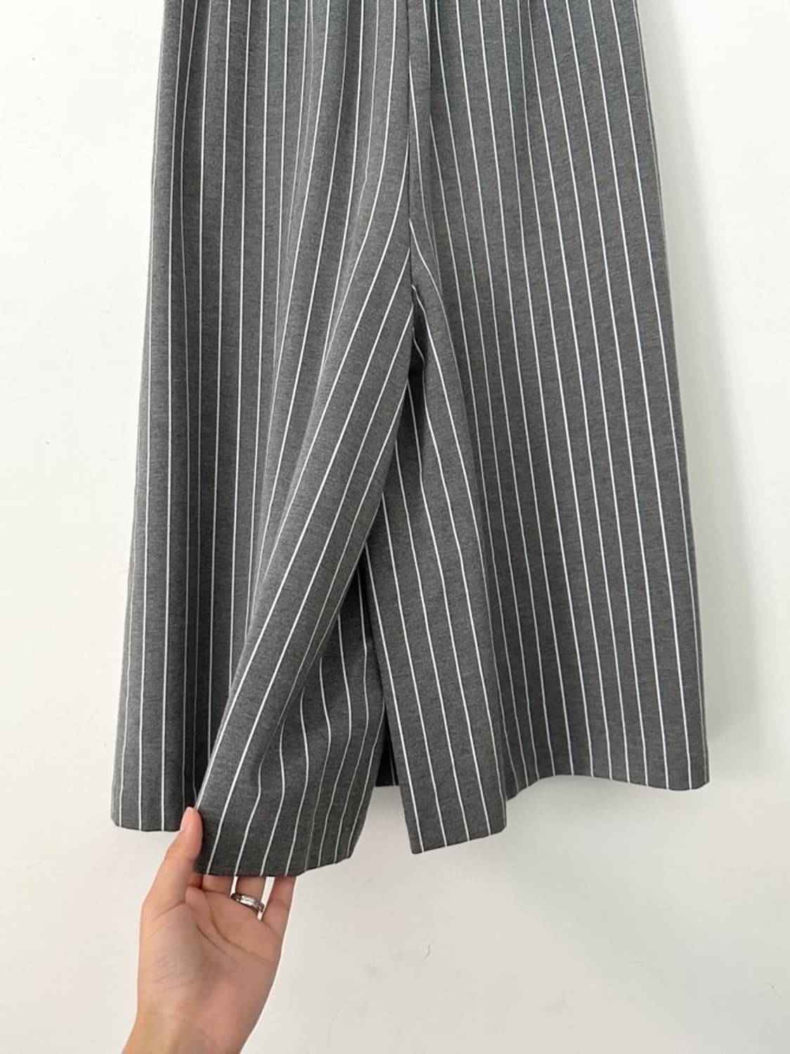 NIKO AND stripe bermuda pants / grey 상품이미지9