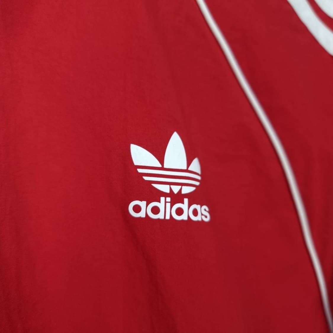 [아디다스] 불꽃로고 파이어버드 바람막이 자켓 레드 M18209 상품이미지8