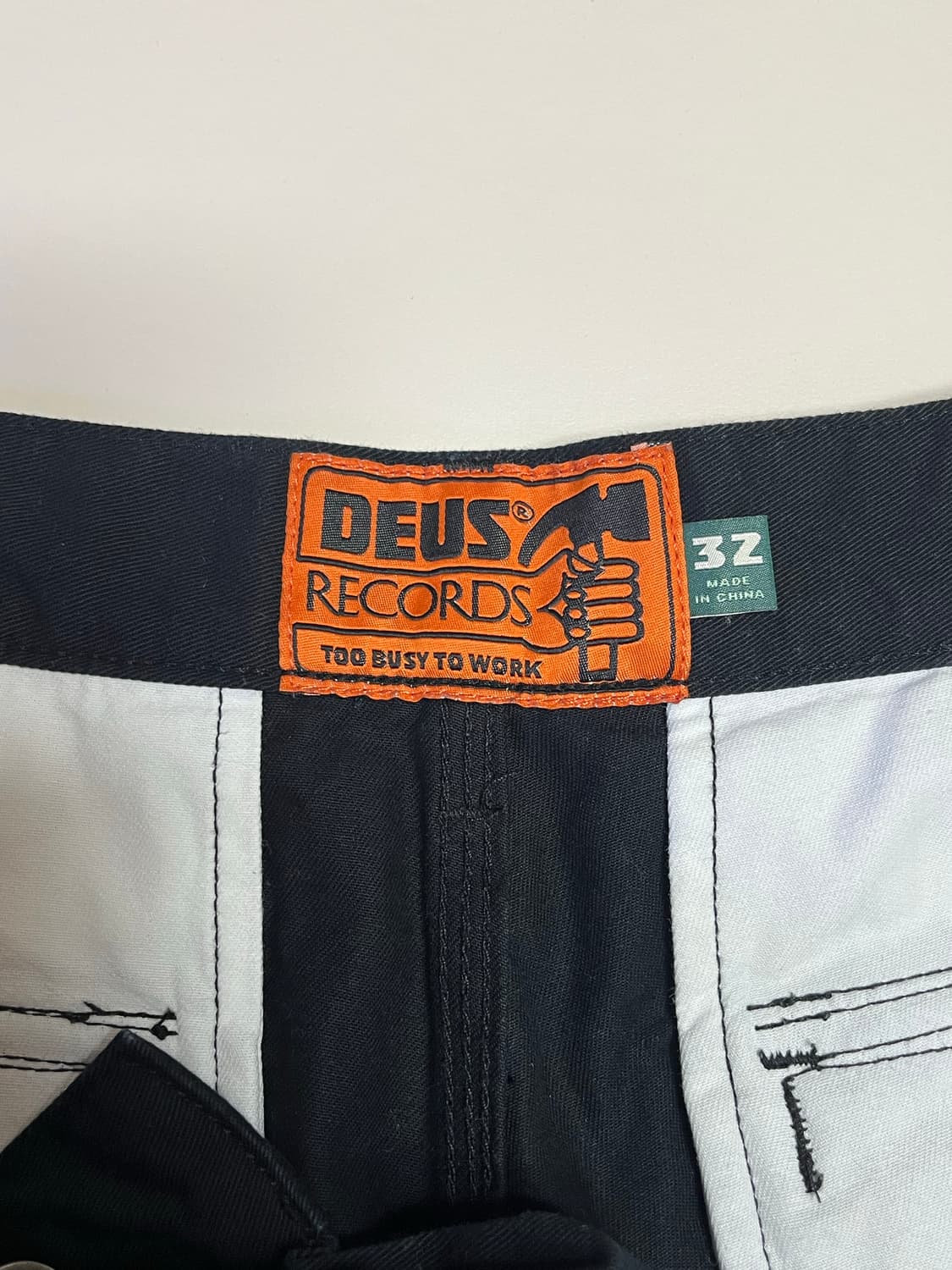 데우스 엑스 마키나 카고 숏팬츠 상품이미지4