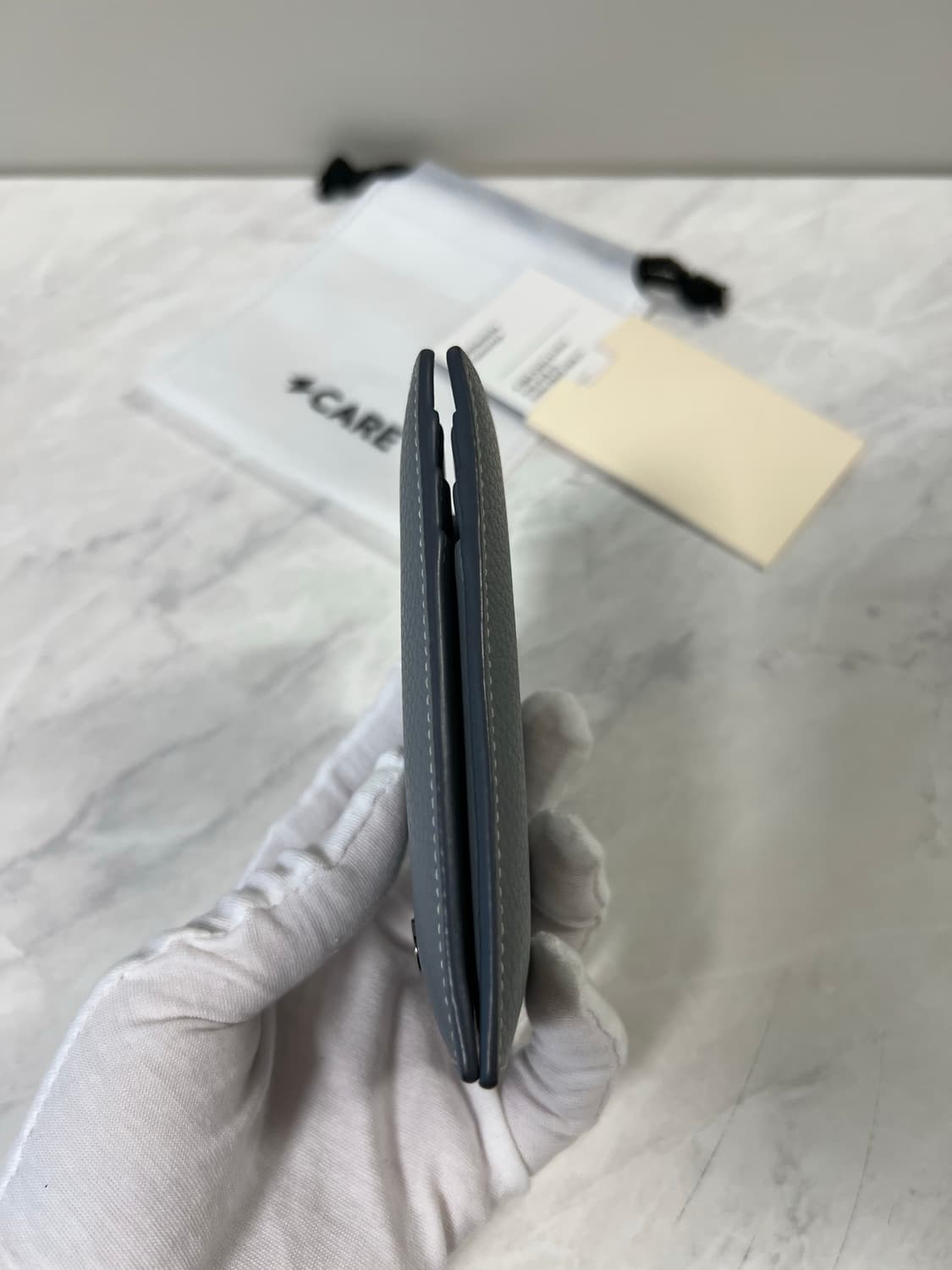 디올 CD 아이콘 버티컬 바이폴드 지갑 상품이미지8