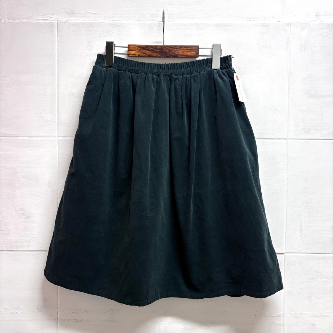 chocol raffine robe  코듀로이 미디 스커트 (미착용제품) 상품이미지1