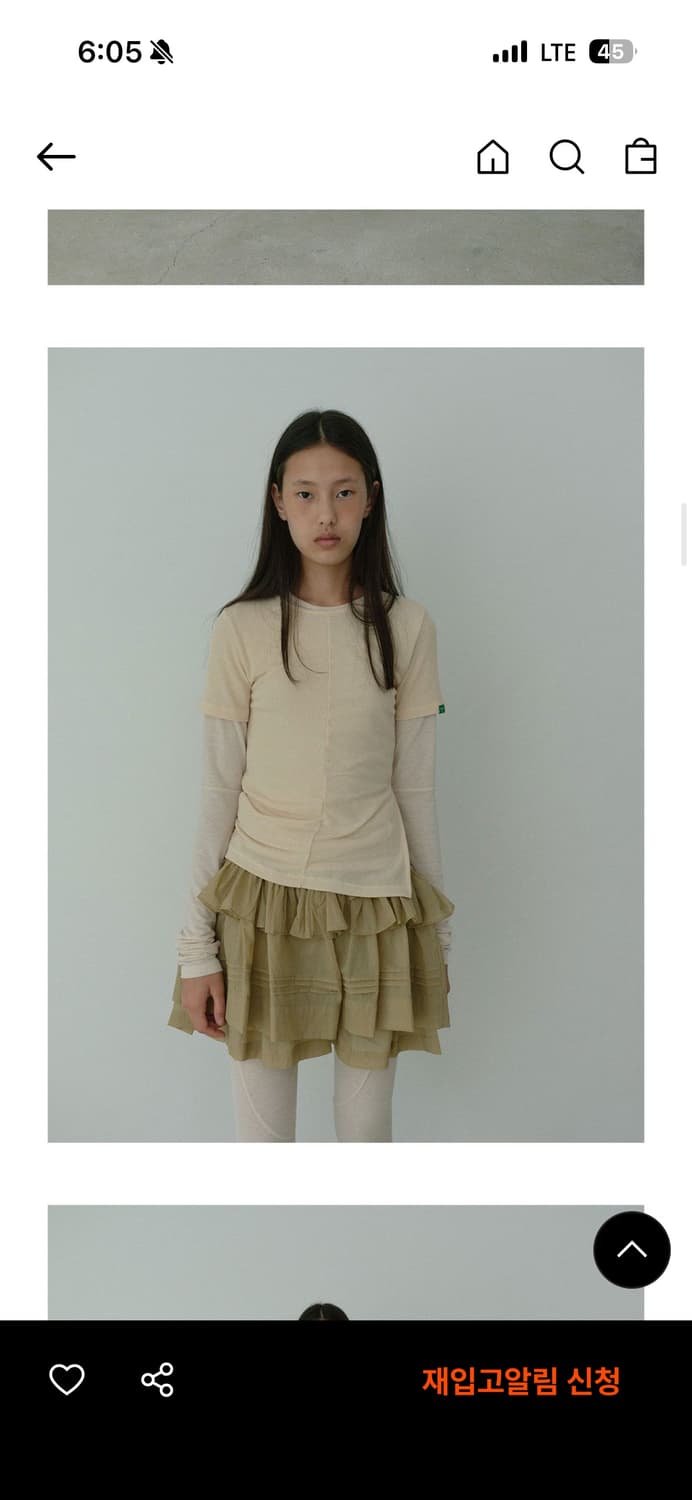 노컨텐츠 버터크림 레이어드 티셔츠 + 라운드 레깅스 상품이미지4