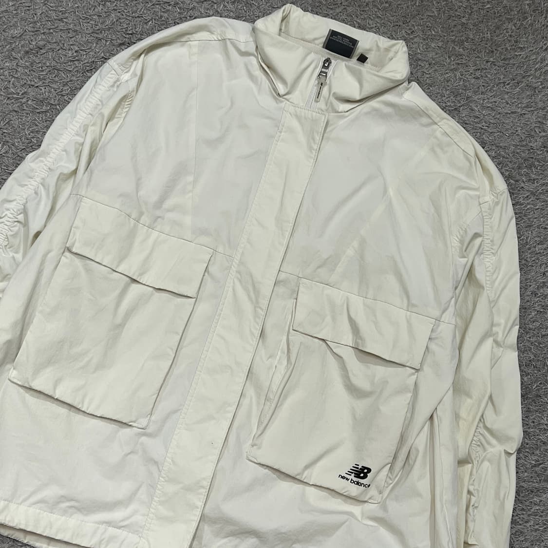 [95-100] 뉴발란스 바람막이 상품이미지1