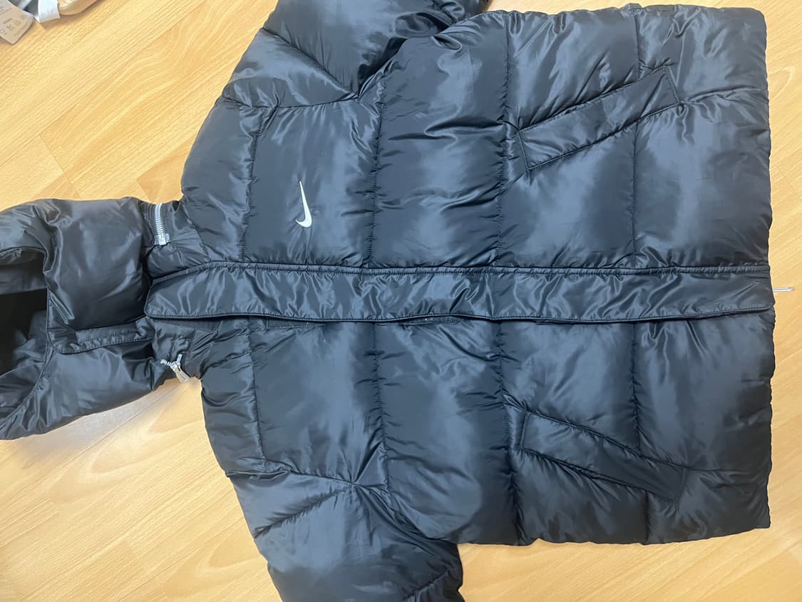 새상품급 정품 나이키 써마핏 패딩 M 상품이미지1