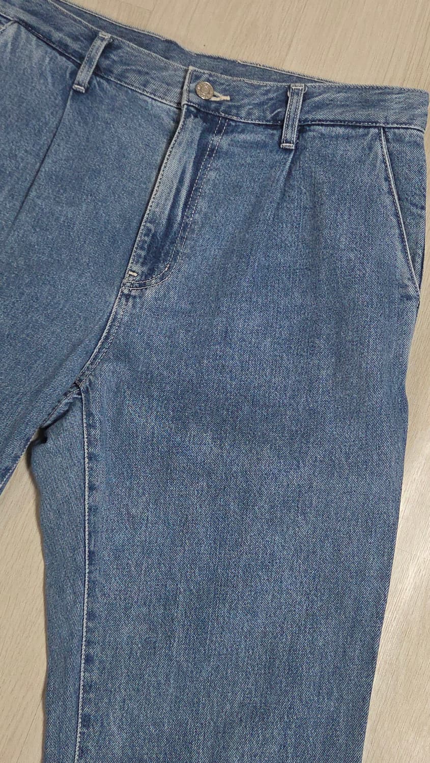 (착샷) 올드비 oldbe 원턱 데님 팬츠 상품이미지2