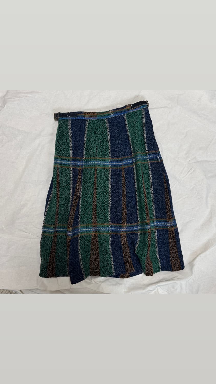🧵 스웨덴 빈티지 체크 울 니트 스커트 (미디) 상품이미지1