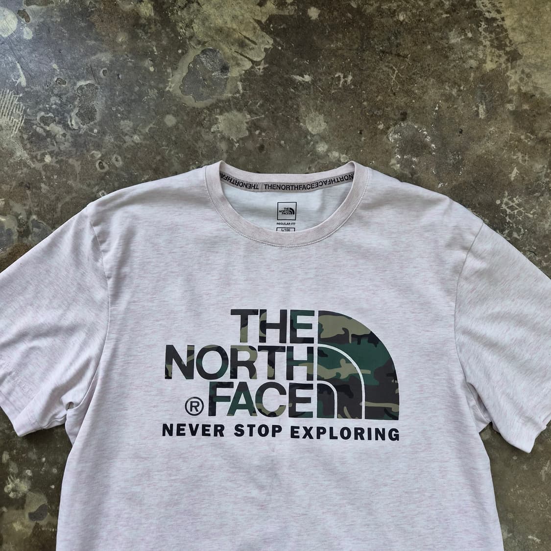 100) 노스페이스 카모패턴 빅로고 반팔티 반팔 티셔츠 상품이미지2