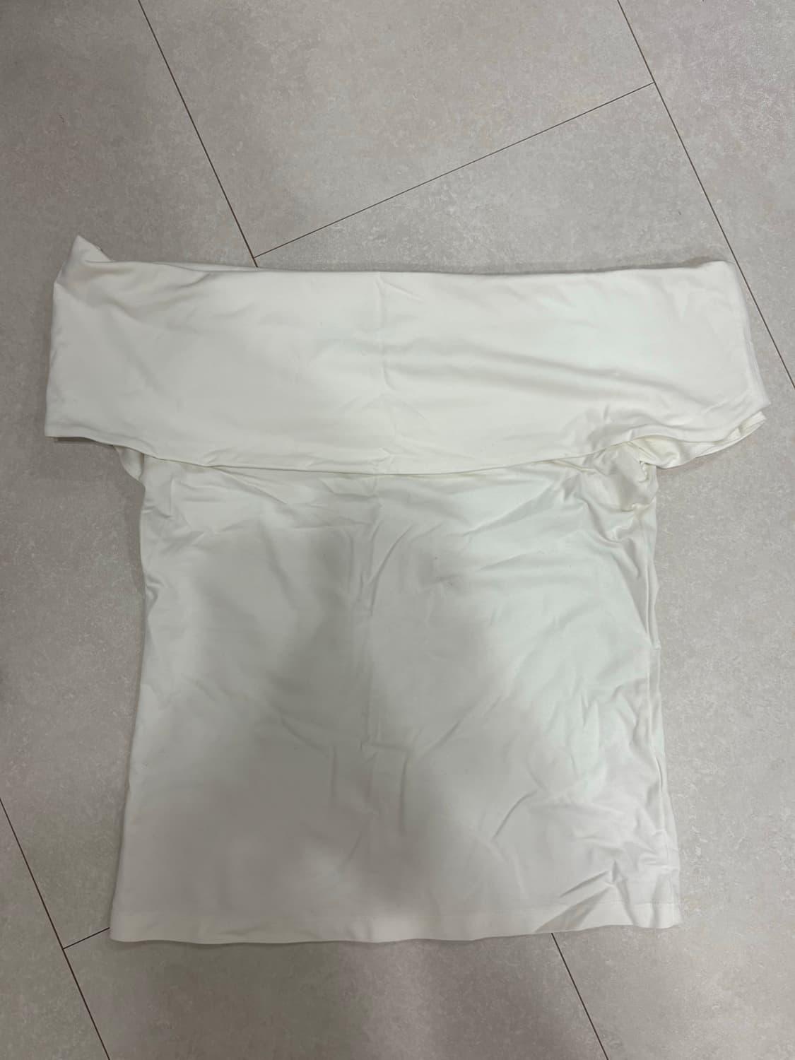 Cos 오프숄더 티셔츠 M 상품이미지1