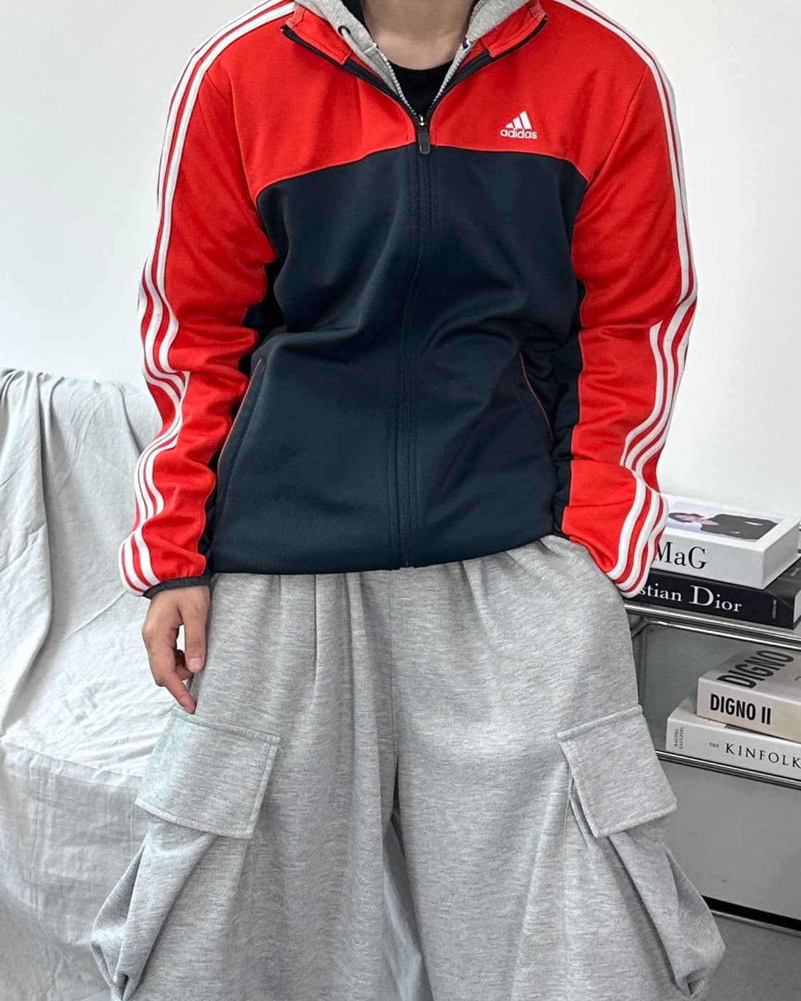 아디다스 레드 차콜 트랙탑 져지 M 상품이미지2