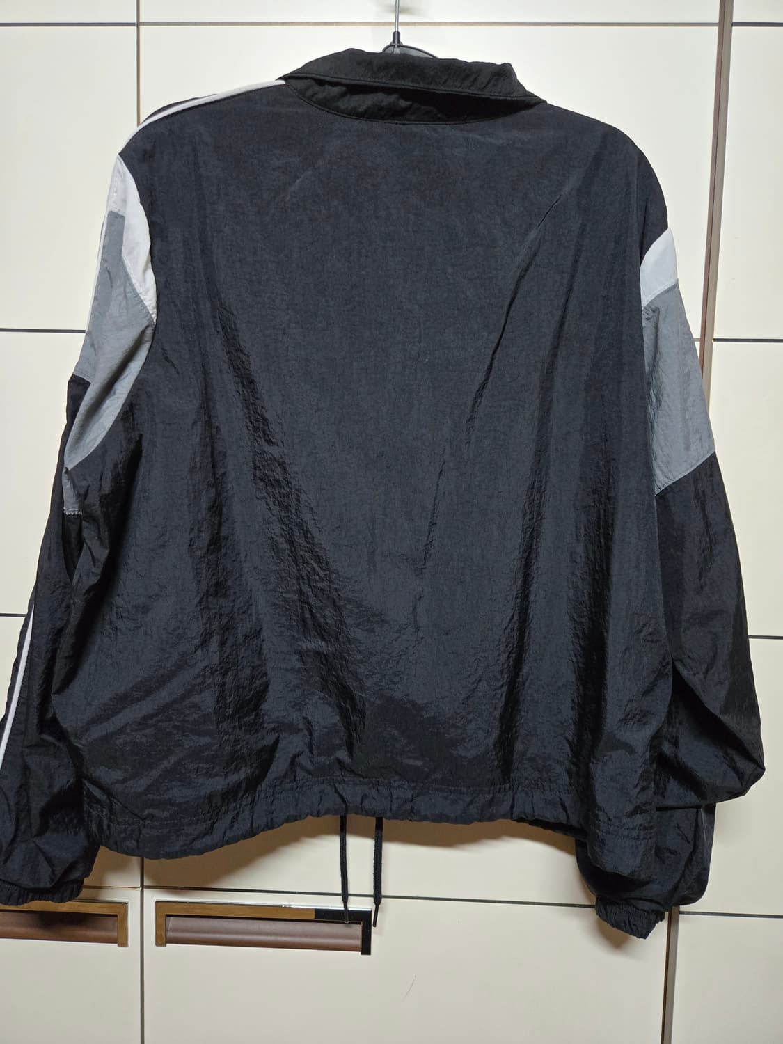 나이키 여성 우븐 아노락 바람막이 상품이미지4