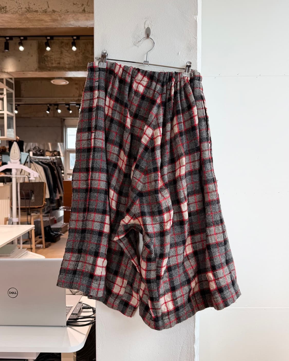 꼼데가르송 트리콧 AD2011 레드 그레이 체크 울 하프팬츠  상품이미지5