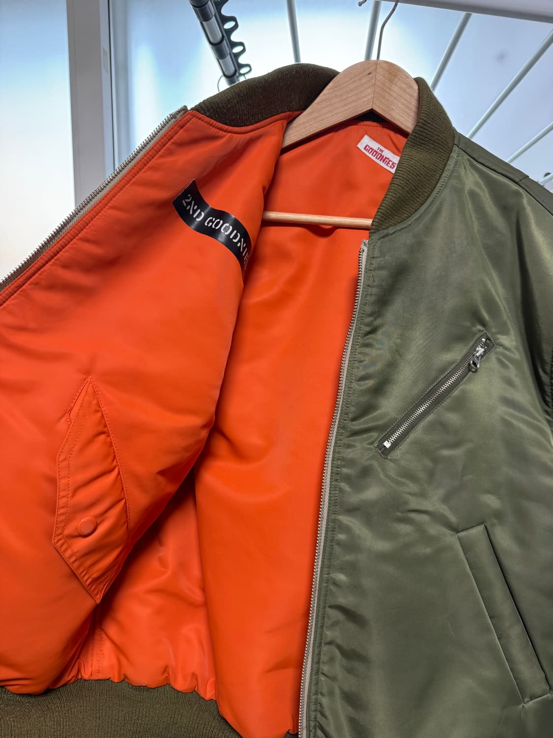 GOODNIES 굿니스 (롱베케이션) 리버시블 ma1 봄버 / 밀플라이트 상품이미지2