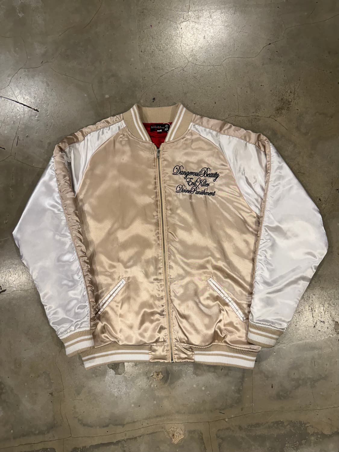 Divine Retribution 누빔 스카쟌 상품이미지3