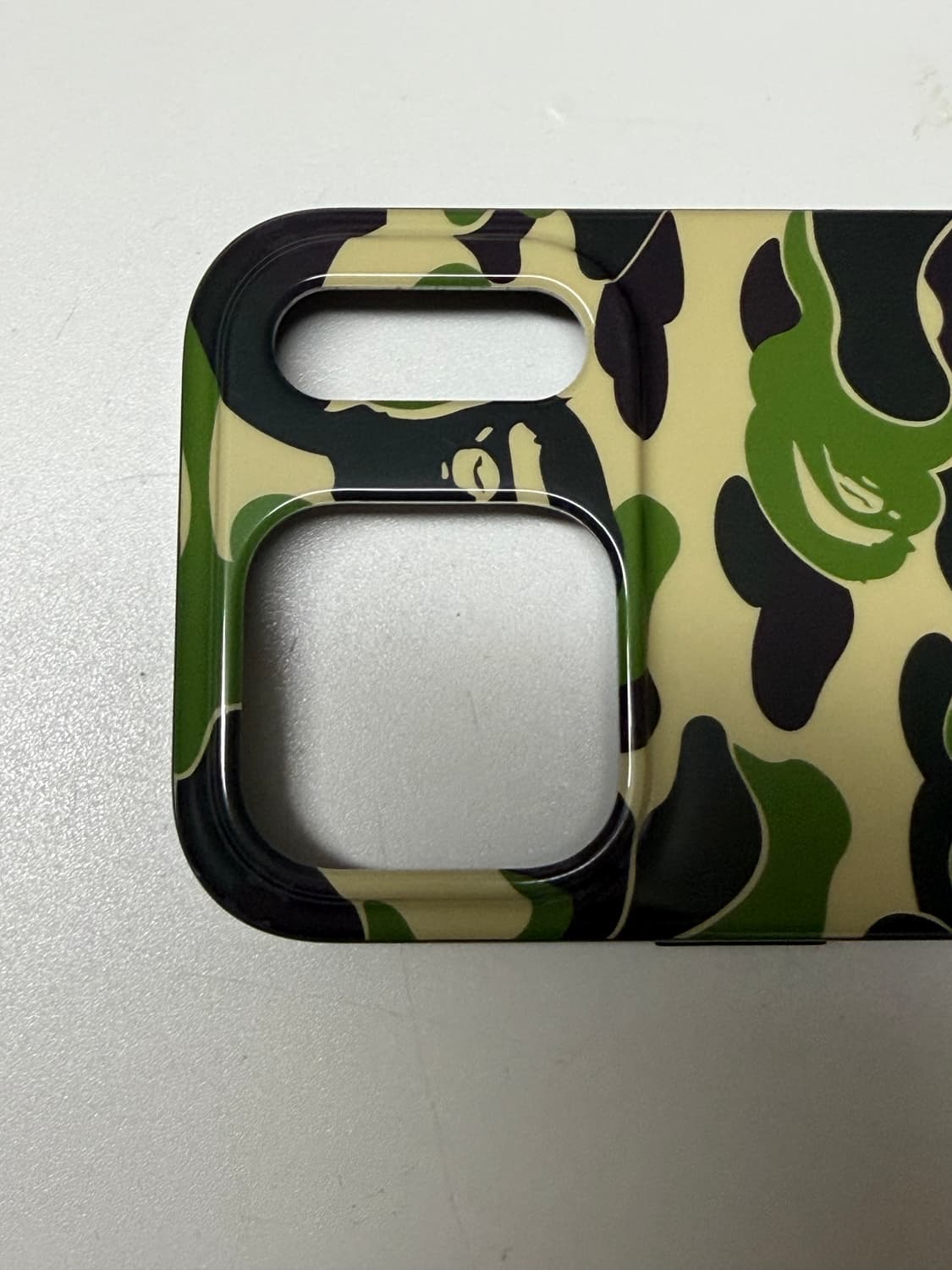 베이프 아이폰 17프로 케이스 상품이미지6