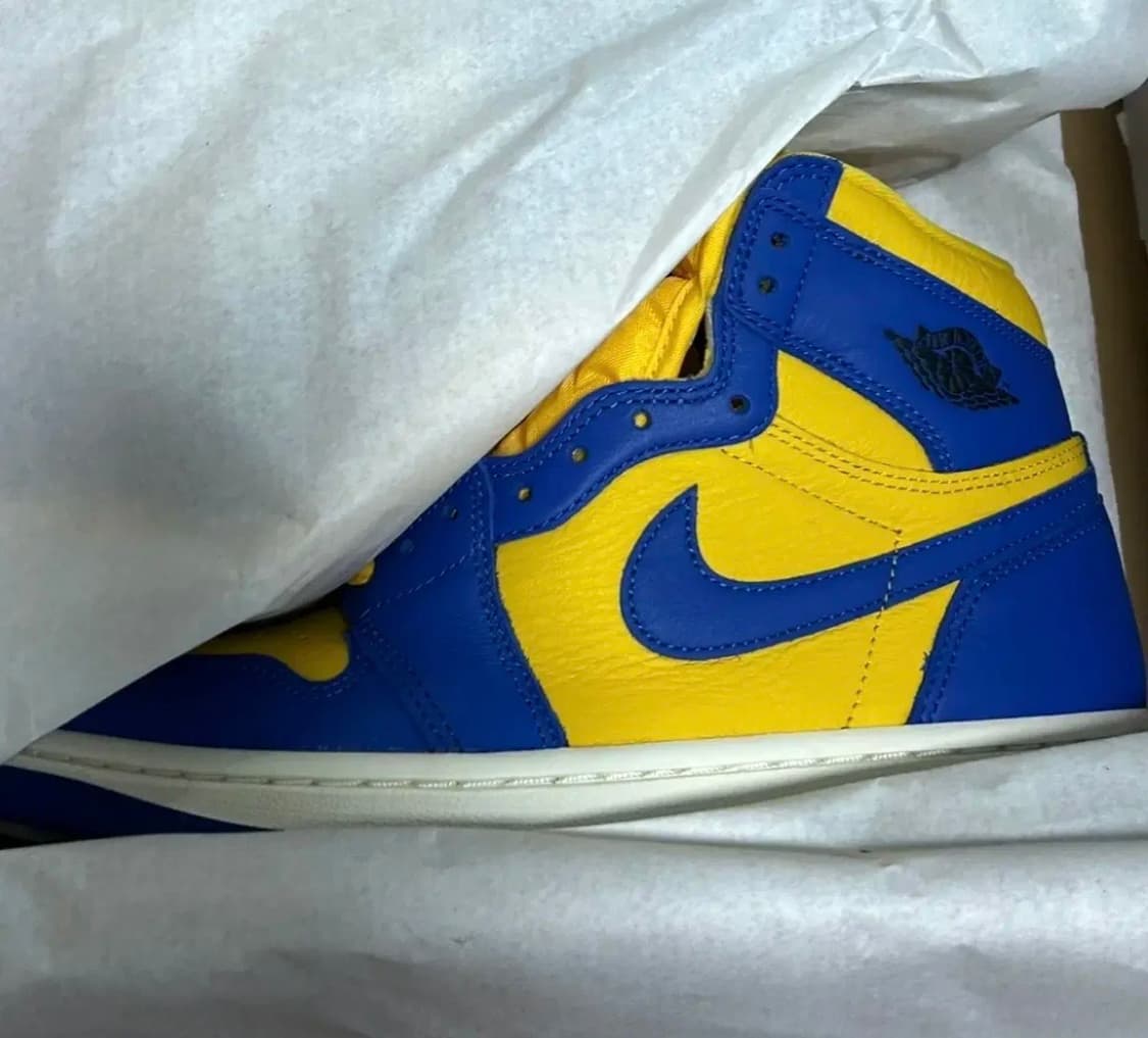 *새상품 조던 1 레트로 하이 OG 게임 로얄 앤 바시티 메이즈 상품이미지4
