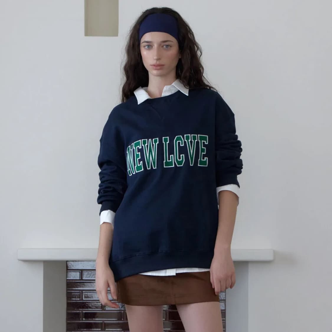 (택ㅇ새상품) 엘씨브이 맨투맨 네이비 상품이미지1