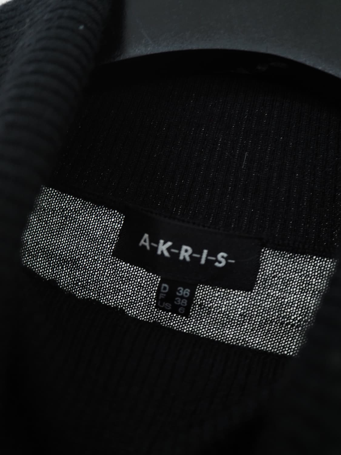 AKRIS cashmere / silk turtleneck knit  상품이미지5