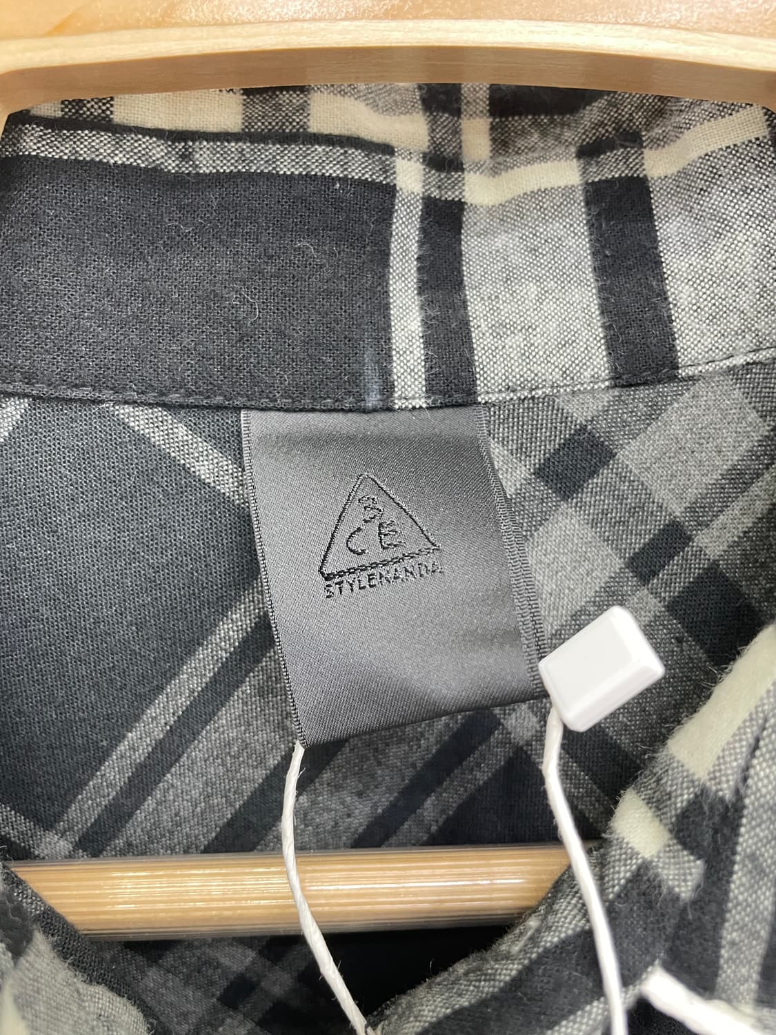 스타일난다 라인 디테일 체크 웨스턴 셔츠 상품이미지8