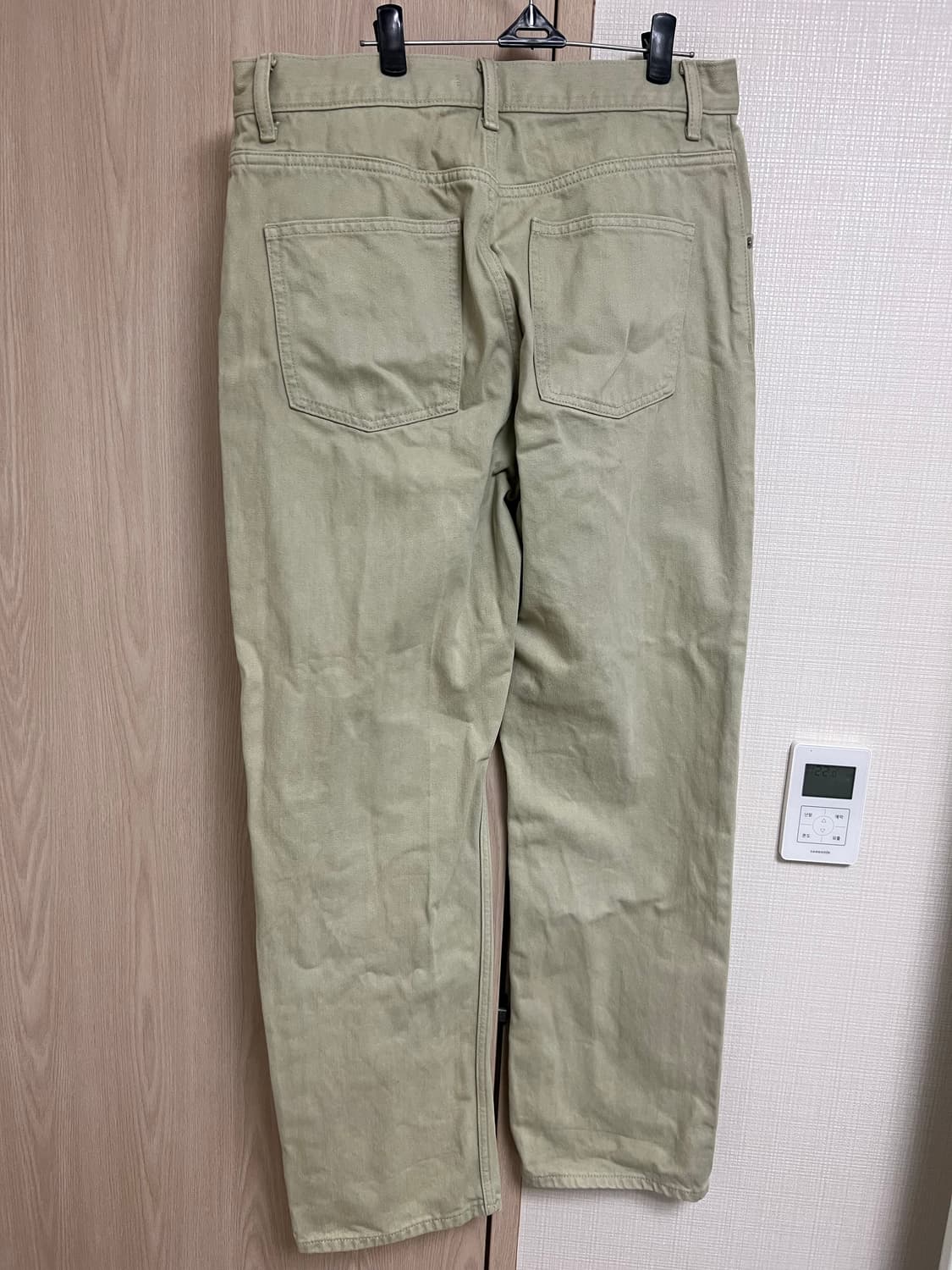 유니클로U/레귤러피트 스트레이크진 라이트그린/28 상품이미지4