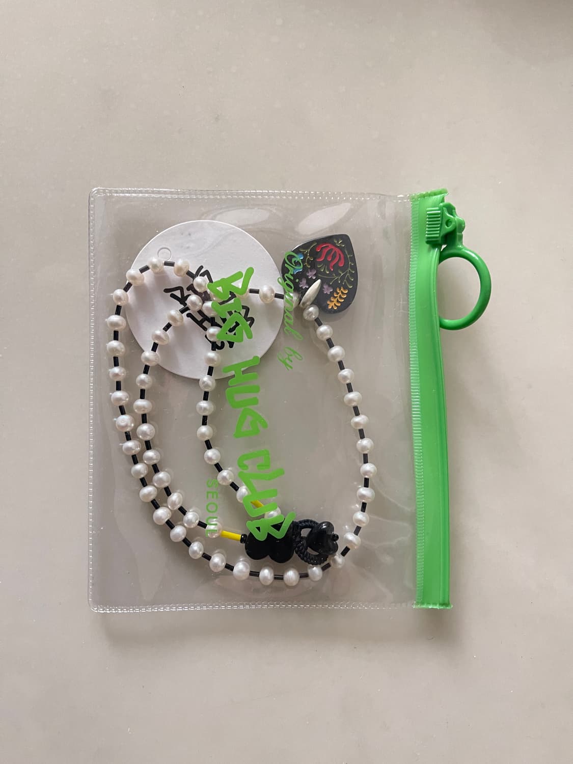 김나영 빅 허그 클럽 black wildflower 하트펜던트 목걸이 상품이미지6