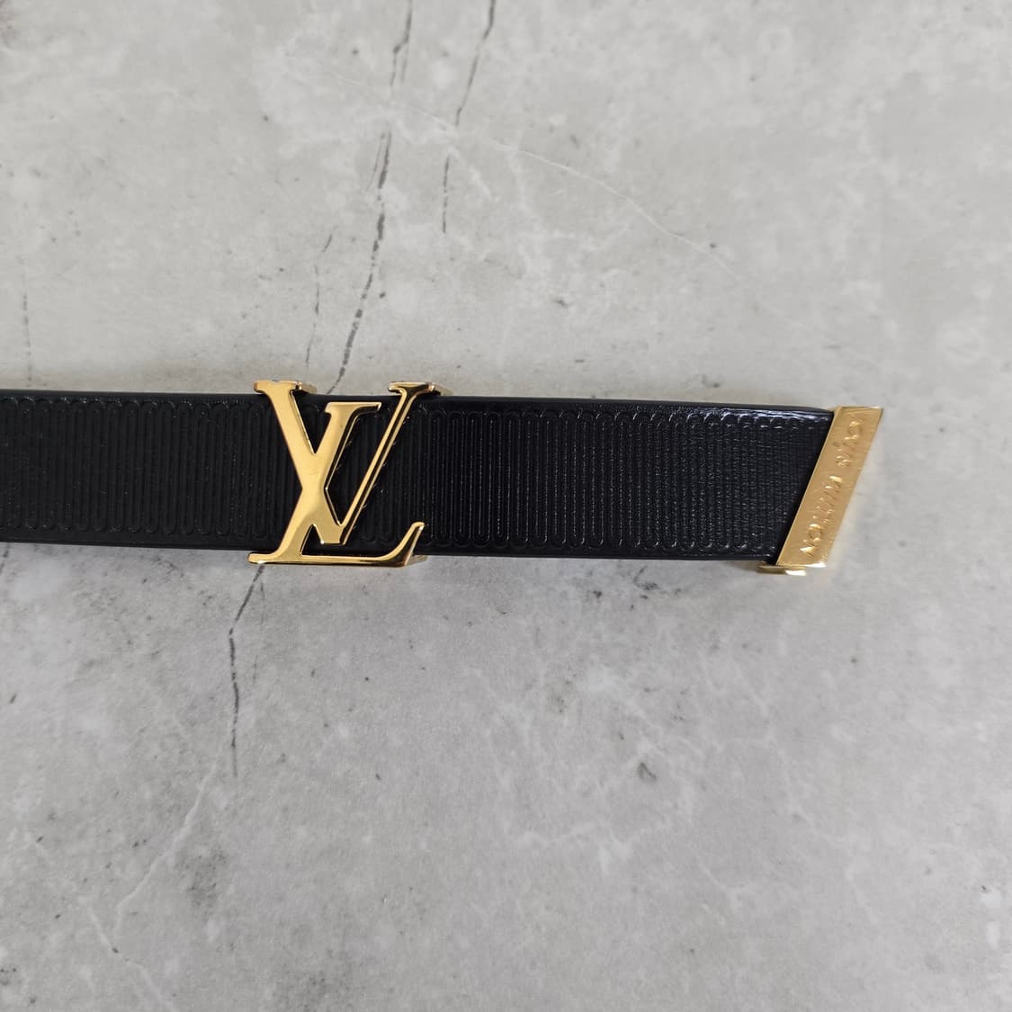 루이비통 LV 이니셜 꾸뛰르 벨트 20mm 80사이즈 판매 상품이미지2