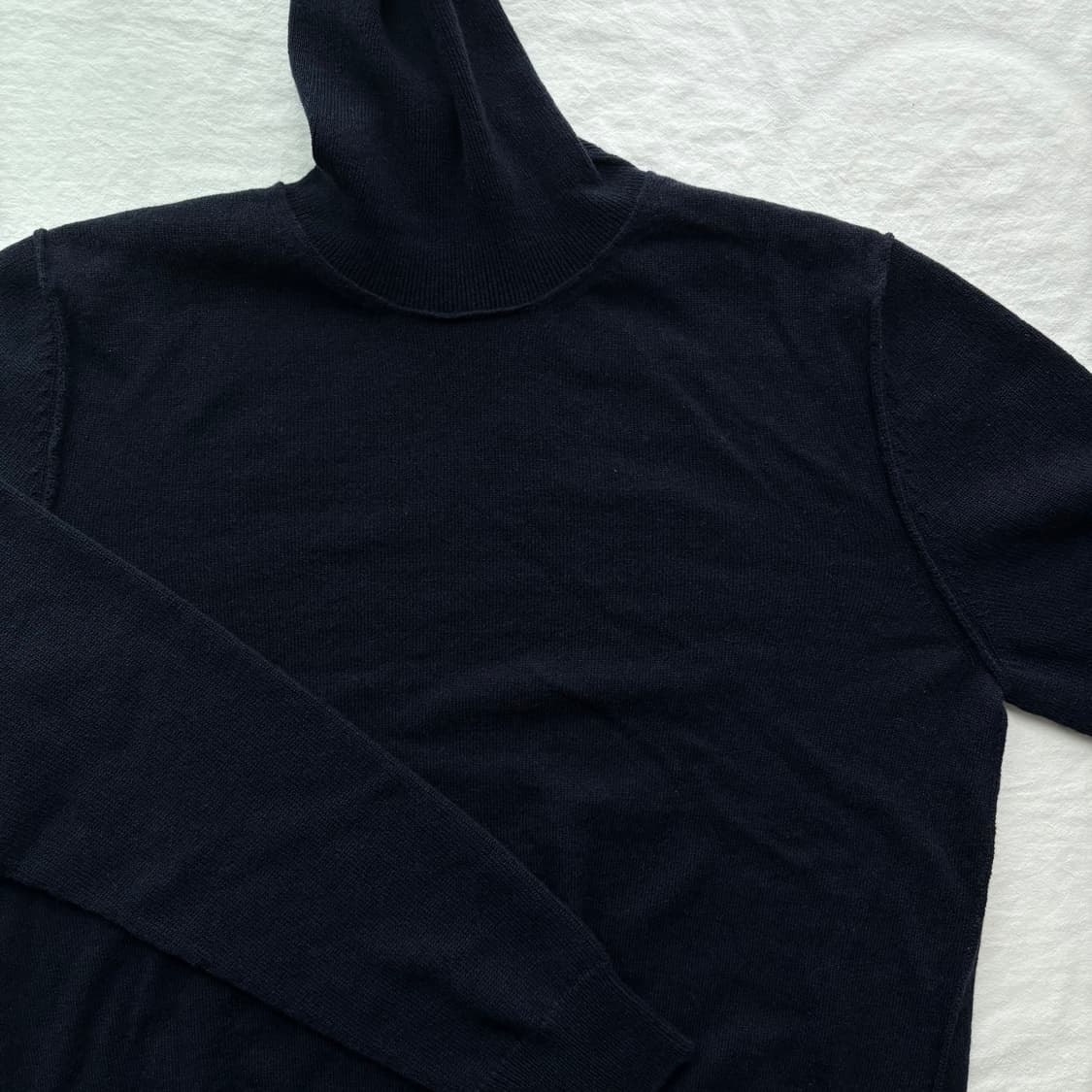 [L] 마르지엘라 캐시미어 터틀넥 니트 네이비 상품이미지2