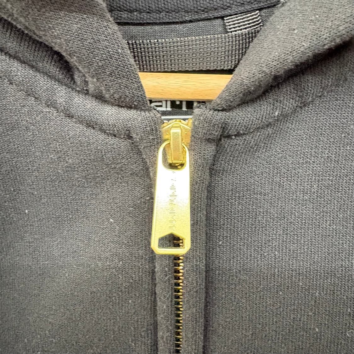 칼하트 블랙 후드 집업 남/L 상품이미지3