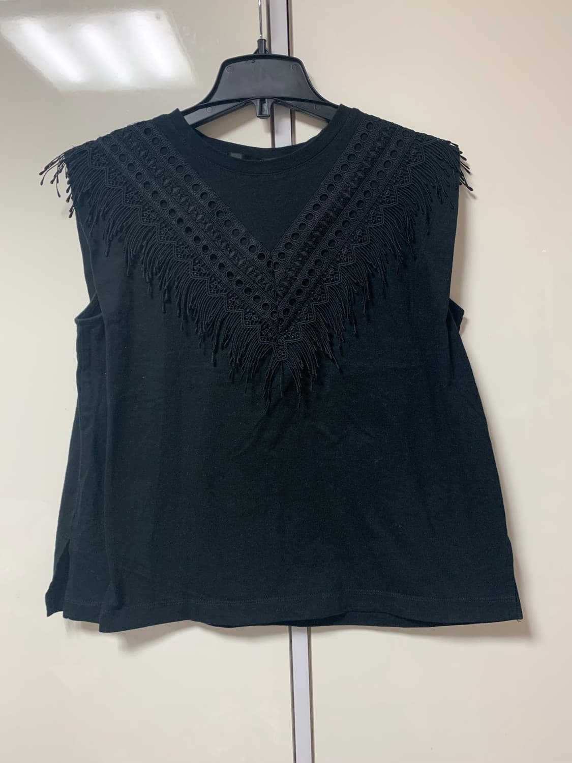 프릴장식 sugar spoon 블랙민소매티 상품이미지1