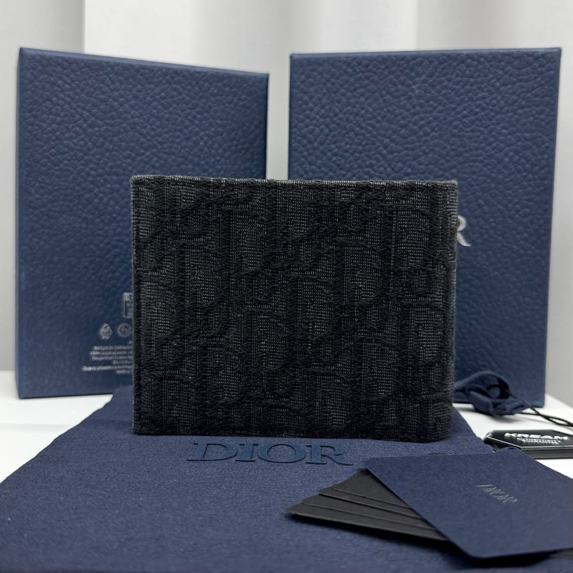 디올 오블리크 컴팩트 월릿 반지갑

새상품급

 상품이미지2