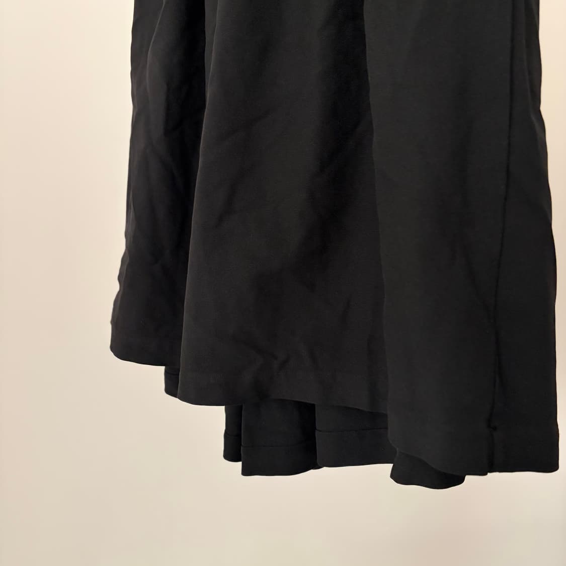 Asymmetry Volume Gather Skirt 상품이미지2