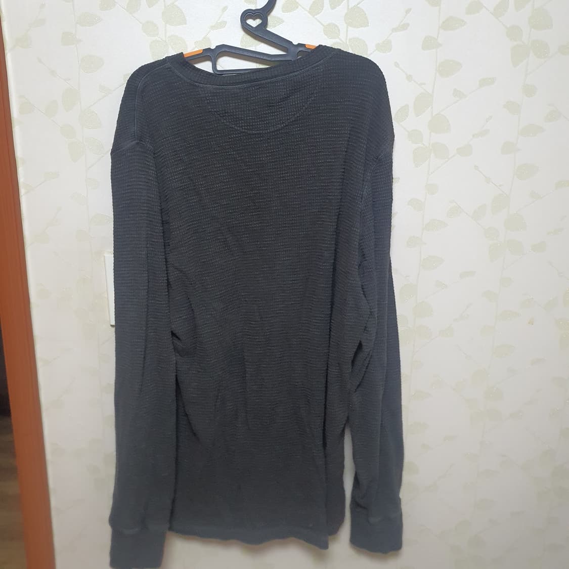 더블알엘 워싱 블랙 헨리넥 판매합니다. 상품이미지2