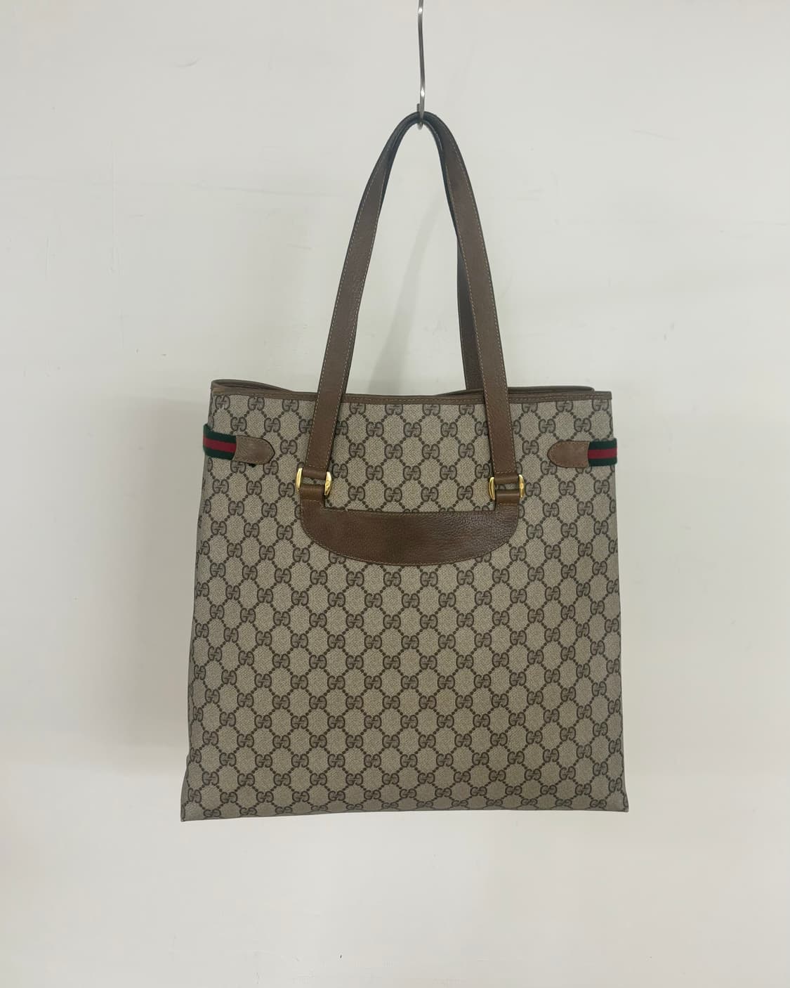 구찌 GG 수프림 웹 쉐리 라인 토트백 상품이미지4