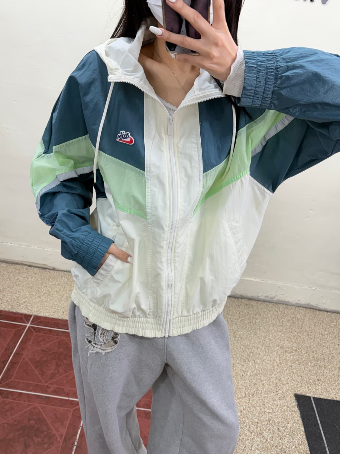 나이키 바람막이  상품이미지1