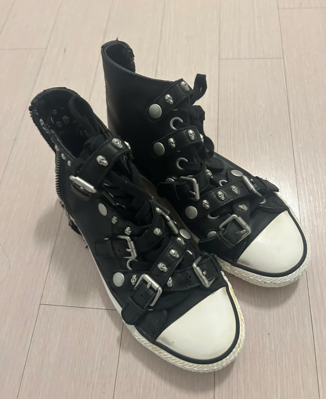 아쉬 ash 스컬 스터드 버클 블랙 레더 하이탑 스니커즈 36 230 상품이미지2