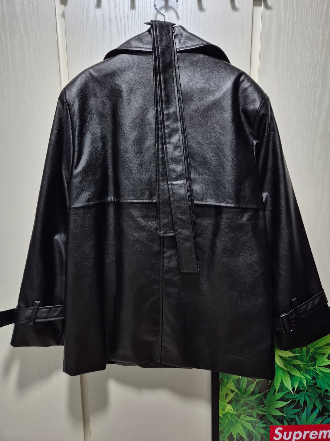 DINT 딘트 블랙 레더 트렌치 코트.새상품 상품이미지9