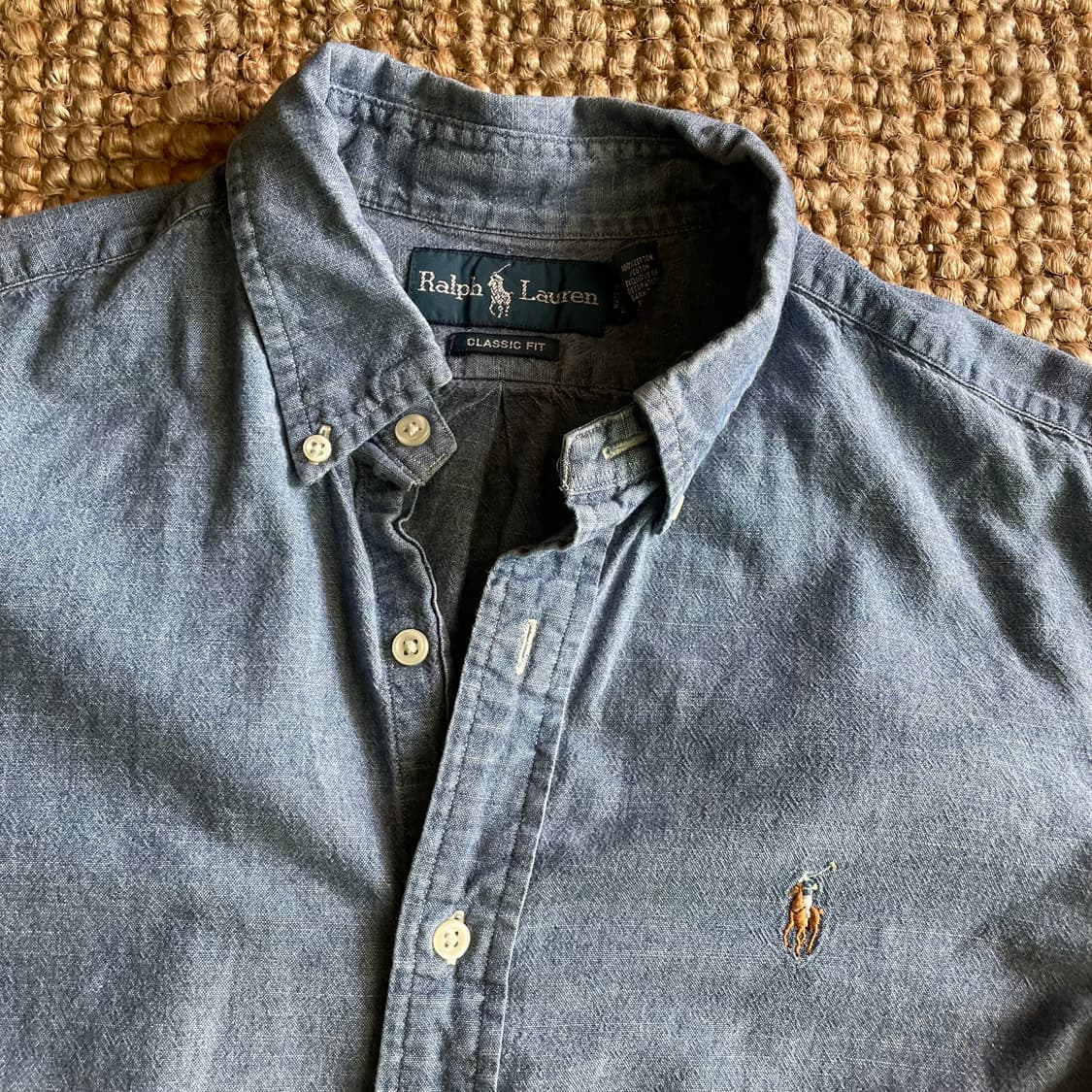 폴로 랄프로렌 클래식핏 샴브레이 셔츠  가벼운 코튼 원단에 버튼다운 카라 상품이미지7