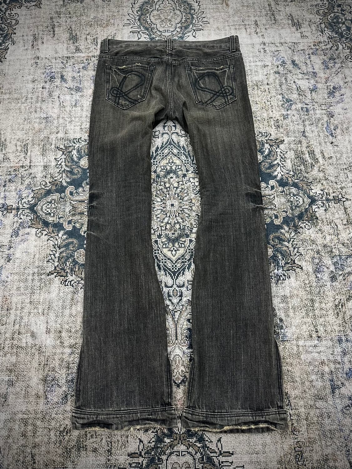 Rico zip up detail flared jeans 상품이미지4